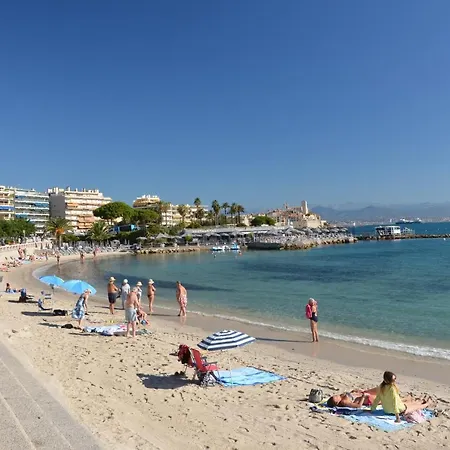 Apartamento Deux Pièces Climatisé Avec Balcon Vieil Antibes